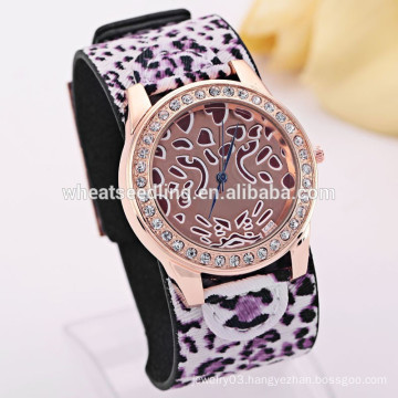 Elegant cheap leopard bangle watches women